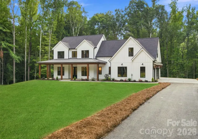 Photo 2 of Single family home for sale at 3515 Capricorn Rd, Lancaster, SC 29720 | MLS# 4424668 | Listing updated on 2026-10-17