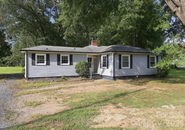 Photo 1 of Single family home for sale at 909 Rhode Is Ave, Kannapolis, NC 28083 | MLS# 4424673 | Listing updated on 2026-09-21