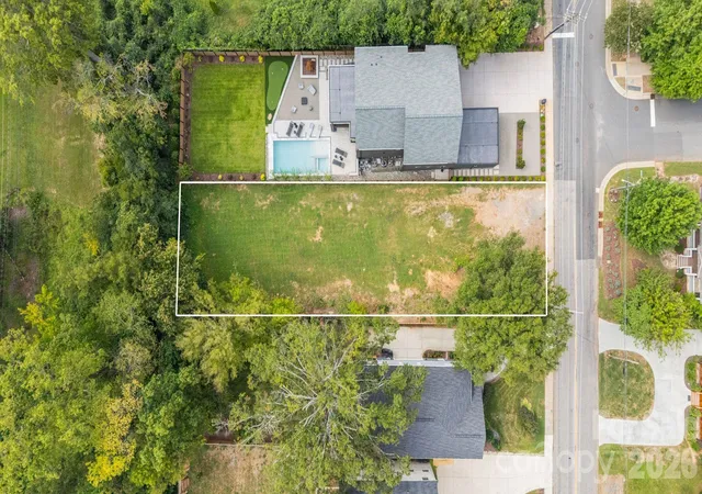 Photo 1 of Land for sale at 400 Ideal Way, Charlotte, NC 28203 | MLS# 4424676 | Listing updated on 2026-09-20