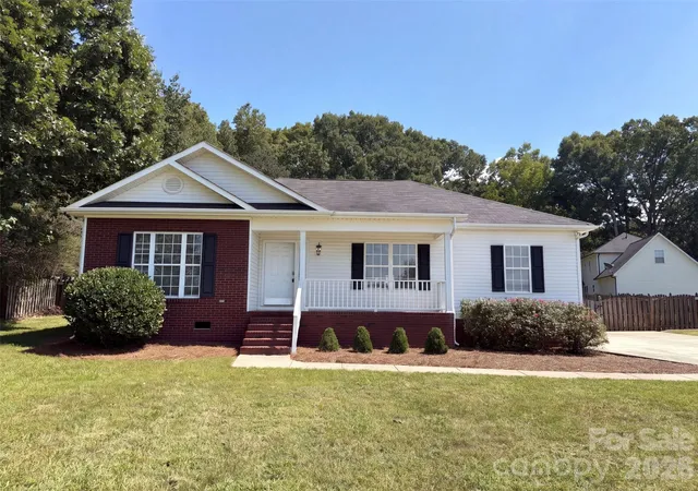 Photo 2 of Sale Pending at 133 Polaris Dr, Wingate, NC 28174 | MLS# 4424680 | Listing updated on 2026-09-23
