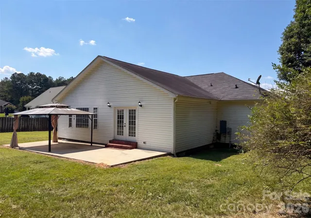 Photo 3 of Sale Pending at 133 Polaris Dr, Wingate, NC 28174 | MLS# 4424680 | Listing updated on 2026-09-23