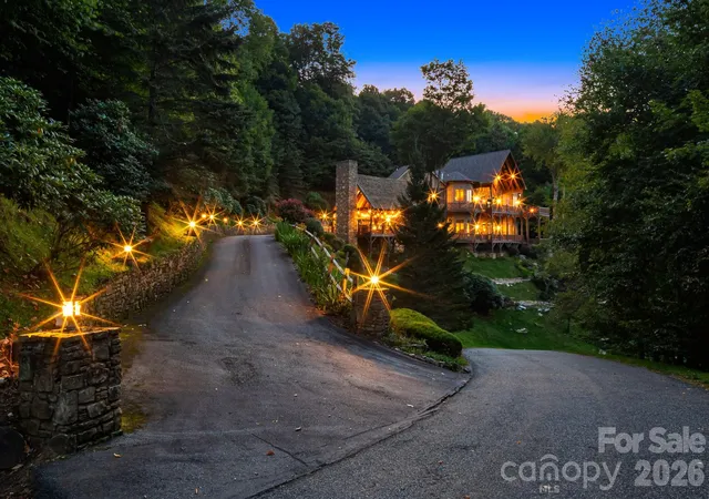 Photo 3 of Single family home for sale at 640 Overlook Dr, Mars Hill, NC 28754 | MLS# 4424682 | Listing updated on 2026-09-26