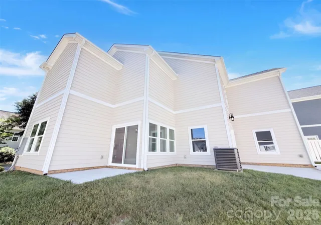 Photo 4 of Single family home for sale at 4139 Twenty Grand Dr, Indian Trail, NC 28079 | MLS# 4424688 | Listing updated on 2026-09-22