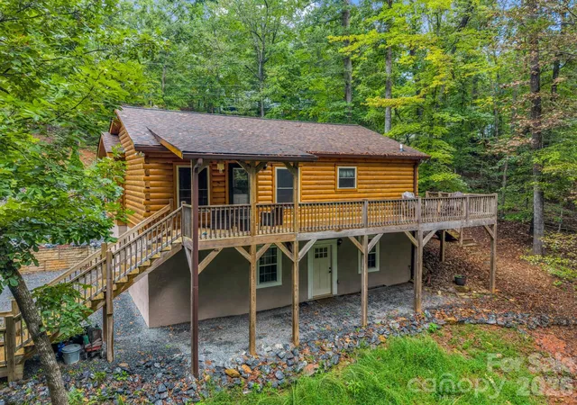 Photo 1 of Single family home for sale at 344 Wolf Trl, Lake Lure, NC 28746 | MLS# 4424694 | Listing updated on 2026-09-26
