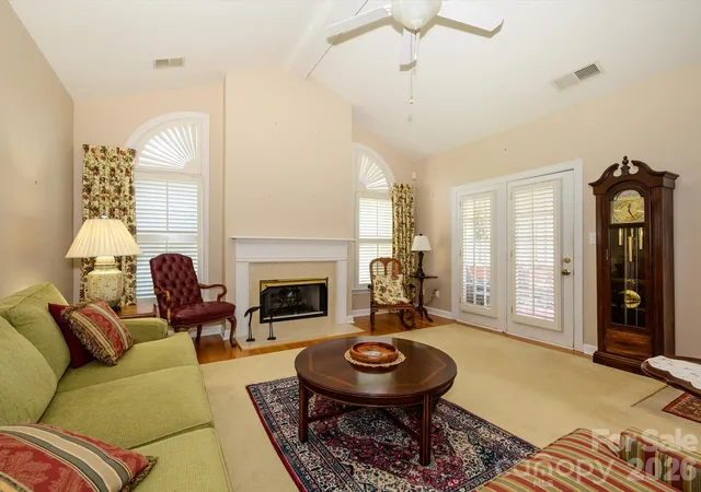 Photo 2 of Condo for sale at 11411 Olde Turnbury Ct, Charlotte, NC 28277 | MLS# 4424700 | Listing updated on 2026-09-18