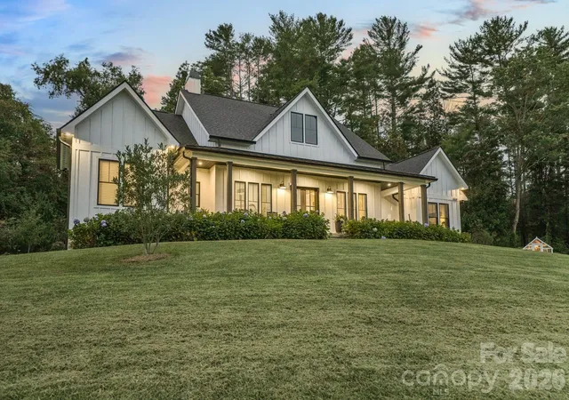 Photo 1 of Single family home for sale at 2039 Cane Crk Rd, Fletcher, NC 28732 | MLS# 4424701 | Listing updated on 2026-09-24
