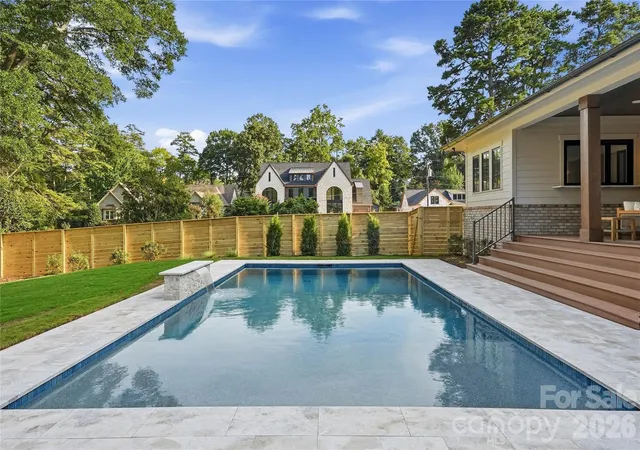 Photo 2 of Single family home for sale at 617 Shelton St, Charlotte, NC 28270 | MLS# 4424726 | Listing updated on 2026-09-17