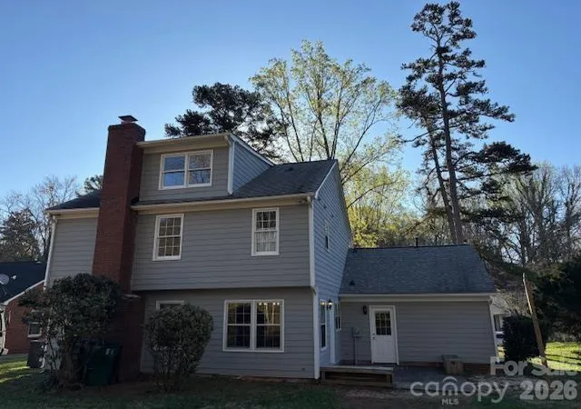 Photo 1 of Single family home for sale at 5324 Donnefield Dr, Charlotte, NC 28227 | MLS# 4424740 | Listing updated on 2026-10-24