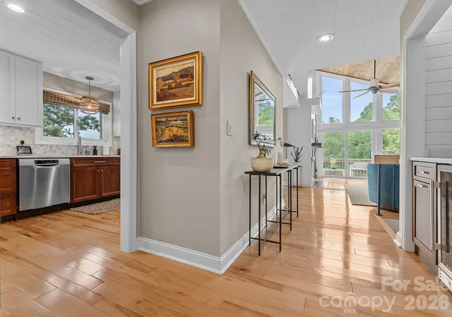 Photo 3 of Condo for sale at 116 Country Ridge Rd, Hendersonville, NC 28739 | MLS# 4424750 | Listing updated on 2026-10-20
