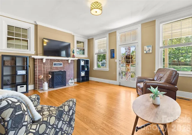 Photo 3 of Single family home for sale at 2510 Shelton Ave, Statesville, NC 28677 | MLS# 4424751 | Listing updated on 2026-09-22