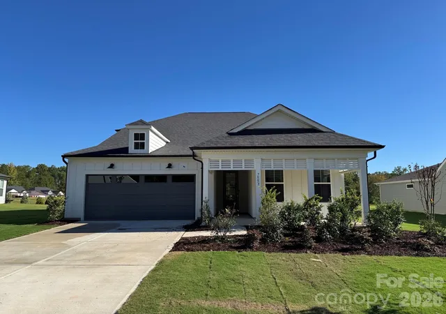 Photo 1 of Single family home for sale at 7552 Pedigree Cir, Lancaster, SC 29720 | MLS# 4424753 | Listing updated on 2026-10-09