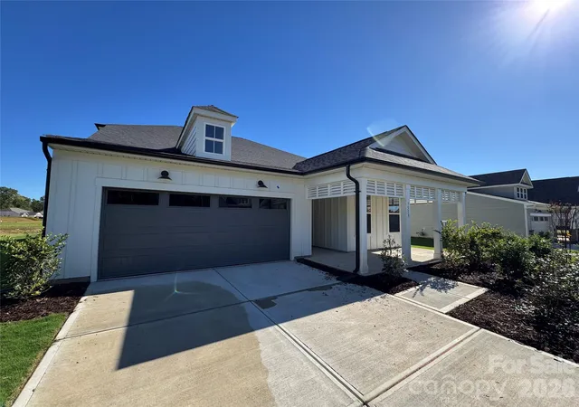 Photo 2 of Single family home for sale at 7552 Pedigree Cir, Lancaster, SC 29720 | MLS# 4424753 | Listing updated on 2026-10-09