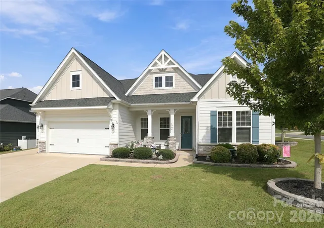 Photo 3 of Single family home for sale at 8504 Hope Run Ct, Fort Mill, SC 29707 | MLS# 4424754 | Listing updated on 2026-09-22