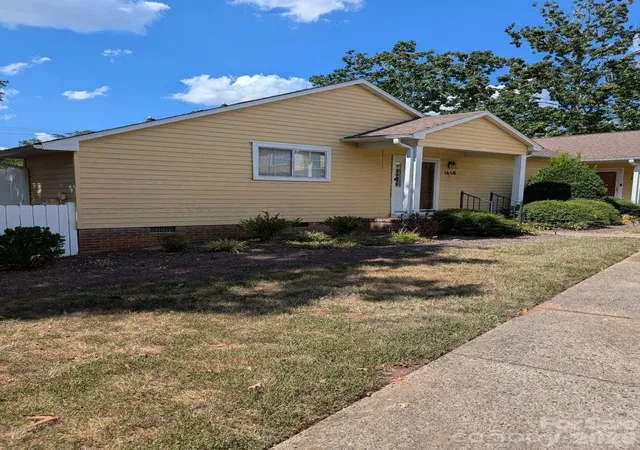 Photo 1 of Condo for sale at 1650 Robins Nest Ct #A, Gastonia, NC 28054 | MLS# 4424756 | Listing updated on 2026-09-16