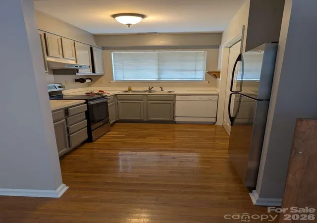 Photo 2 of Condo for sale at 1650 Robins Nest Ct #A, Gastonia, NC 28054 | MLS# 4424756 | Listing updated on 2026-09-16