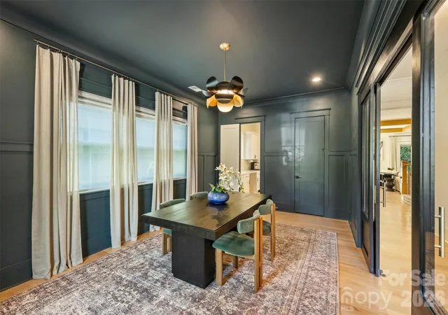 Photo 3 of Single family home for sale at 3224 E Ford Rd, Charlotte, NC 28205 | MLS# 4424757 | Listing updated on 2026-09-18