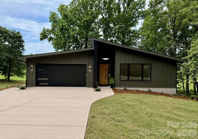 Single family home for sale at 291 Falls Ave, Granite Falls, NC 28630 | MLS# 4424767 | Listing updated on 2026-09-16