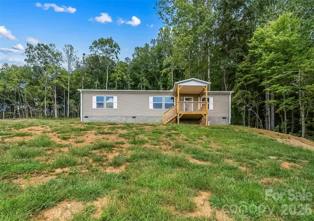 Single family home for sale at 162 Ada Way, Hendersonville, NC 28791 | MLS# 4424776 | Listing updated on 2026-09-20