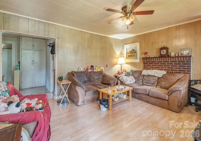 Listing Photo 4 - Condo for sale in building located at 119 Fairfax Ave, Asheville, NC 28806