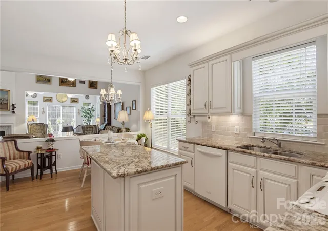 Photo 4 of Single family home for sale at 3238 Darlington Rd, Matthews, NC 28105 | MLS# 4424839 | Listing updated on 2026-09-23