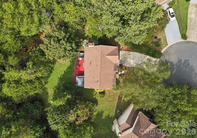 Photo 2 of Single family home for sale at 13504 Norlington Ct, Charlotte, NC 28273 | MLS# 4424845 | Listing updated on 2026-09-22