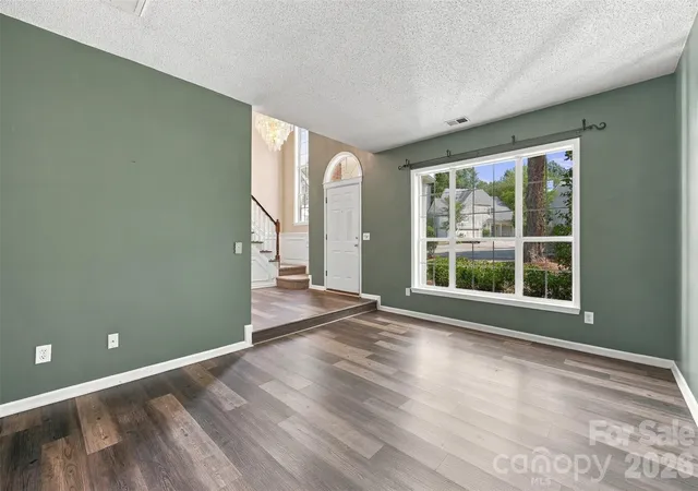 Photo 4 of Single family home for sale at 13504 Norlington Ct, Charlotte, NC 28273 | MLS# 4424845 | Listing updated on 2026-09-22
