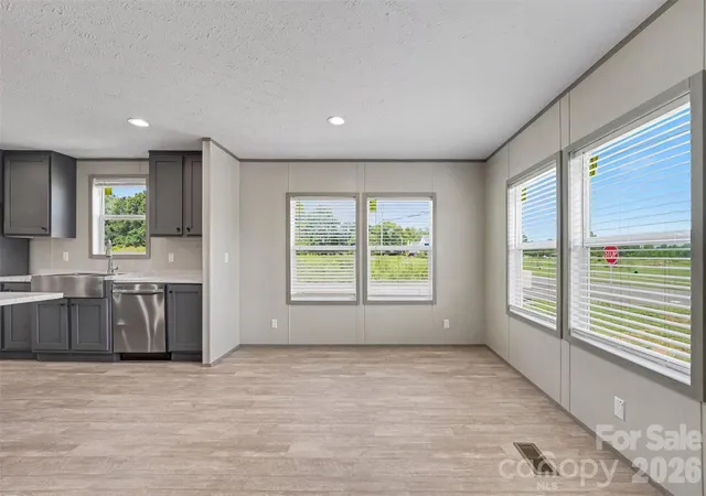 Photo 4 of Single family home for sale at 801 Eagleview Ln, Lawndale, NC 28090 | MLS# 4424870 | Listing updated on 2026-09-17