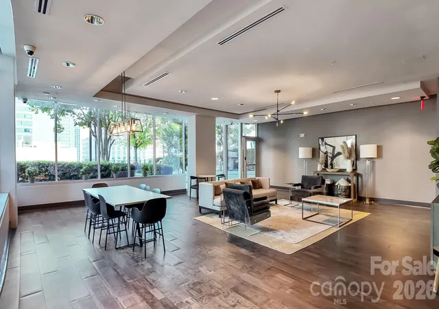 Photo 2 of Condo for sale at 210 N Church St #2813, Charlotte, NC 28202 | MLS# 4424880 | Listing updated on 2026-09-18