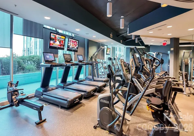 Photo 3 of Condo for sale at 210 N Church St #2813, Charlotte, NC 28202 | MLS# 4424880 | Listing updated on 2026-09-18