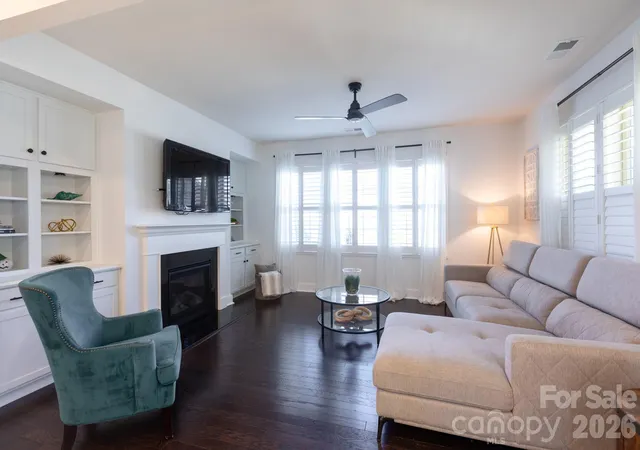 Photo 2 of Single family home for sale at 11324 Westbranch Pkwy, Davidson, NC 28036 | MLS# 4424893 | Listing updated on 2026-09-21
