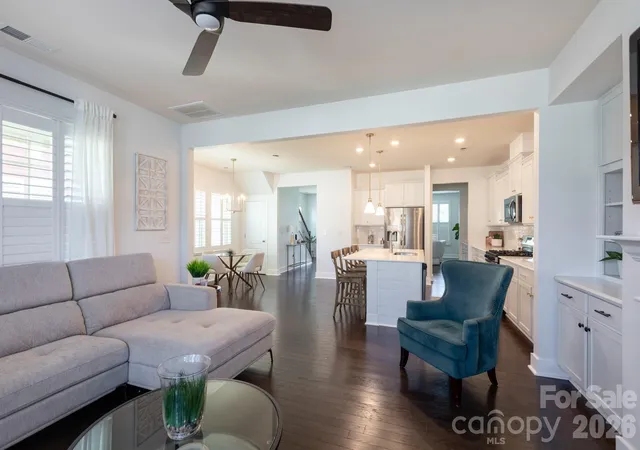 Photo 3 of Single family home for sale at 11324 Westbranch Pkwy, Davidson, NC 28036 | MLS# 4424893 | Listing updated on 2026-09-21