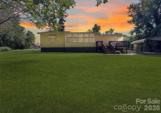 Photo 2 of Single family home for sale at 5 Love St, Lowell, NC 28098 | MLS# 4424901 | Listing updated on 2026-09-16