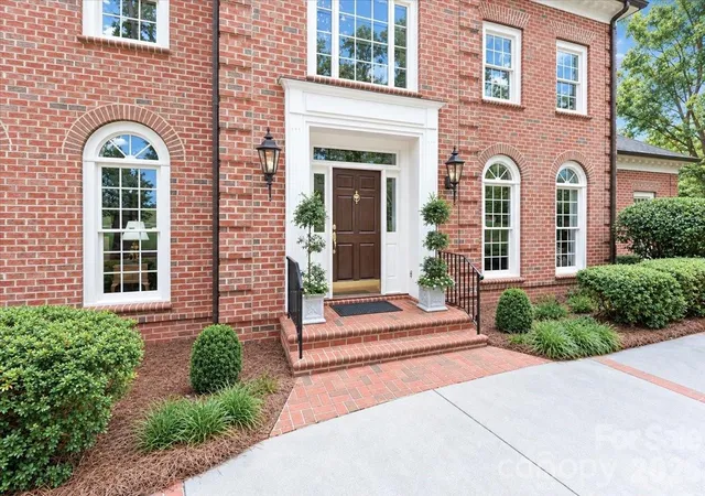 Photo 3 of Single family home for sale at 326 Deauville Rd, Statesville, NC 28625 | MLS# 4424906 | Listing updated on 2026-10-01