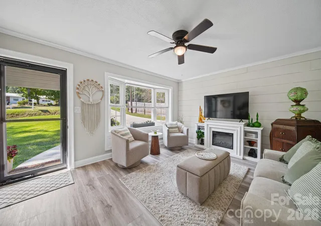 Photo 2 of Single family home for sale at 607 Toms Crk Church Rd, Denton, NC 27239 | MLS# 4424914 | Listing updated on 2026-10-03