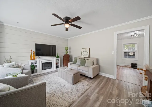 Photo 3 of Single family home for sale at 607 Toms Crk Church Rd, Denton, NC 27239 | MLS# 4424914 | Listing updated on 2026-10-03