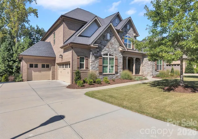 Photo 2 of Mansion for sale at 17810 Pawleys Plantation Ln #37, Charlotte, NC 28278 | MLS# 4424921 | Listing updated on 2026-09-23