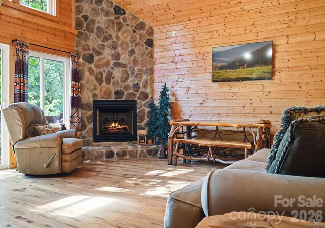 Photo 3 of Single family home for sale at 1158 Staghorn Rd, Purlear, NC 28665 | MLS# 4424925 | Listing updated on 2026-10-03