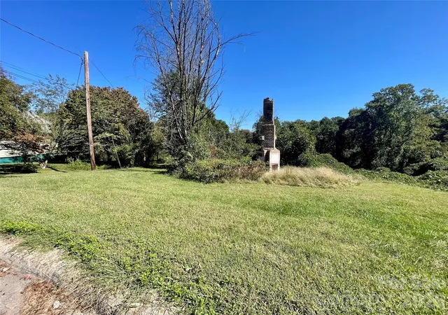 Photo 2 of Land for sale at 19 Pine St, Granite Falls, NC 28630 | MLS# 4424932 | Listing updated on 2026-10-19
