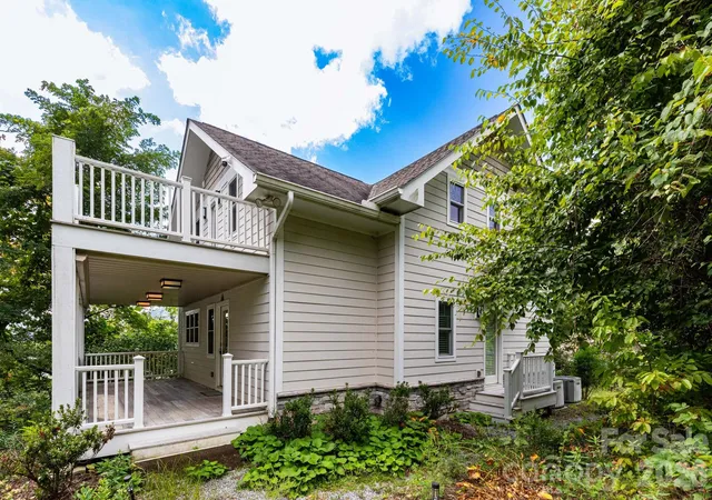 Single family home for sale at 11 Lila Ln, Clyde, NC 28721 | MLS# 4424951