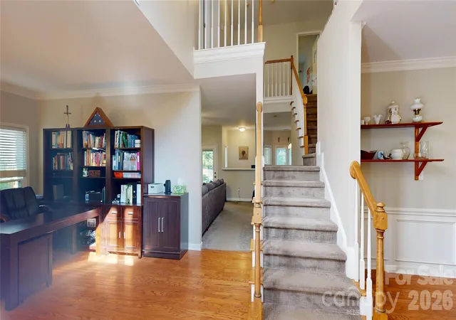 Photo 3 of Single family home for sale at 1606 Thornblade Ridge Dr, Matthews, NC 28105 | MLS# 4424953 | Listing updated on 2026-09-20