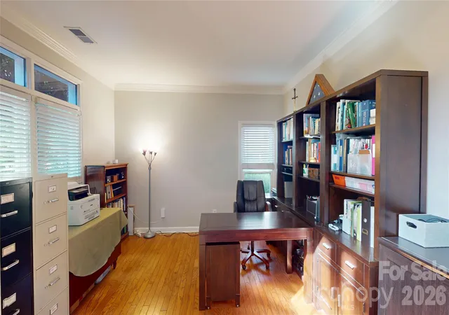 Photo 3 of Single family home for sale at 1606 Thornblade Ridge Dr, Matthews, NC 28105 | MLS# 4424953 | Listing updated on 2026-09-20