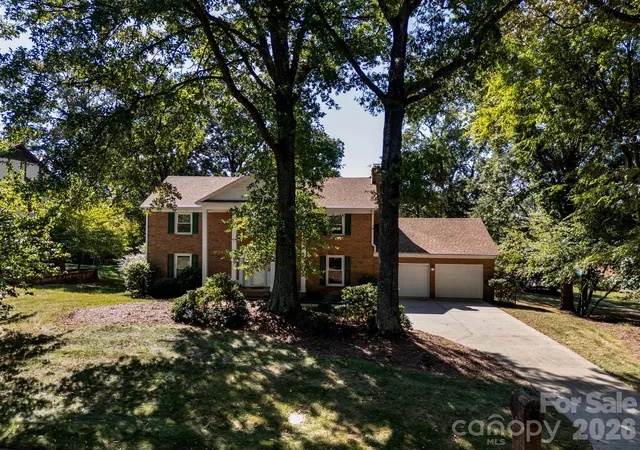 Single family home for sale at 7211 Hopeton Rd, Charlotte, NC 28210 | MLS# 4424955