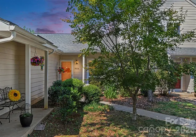 Photo 1 of Townhouse for sale at 9014 Mcalpine Cvs Ct, Charlotte, NC 28270 | MLS# 4424969 | Listing updated on 2026-09-22