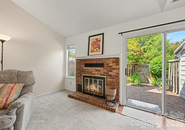 Photo 4 of Townhouse for sale at 9014 Mcalpine Cvs Ct, Charlotte, NC 28270 | MLS# 4424969 | Listing updated on 2026-09-22
