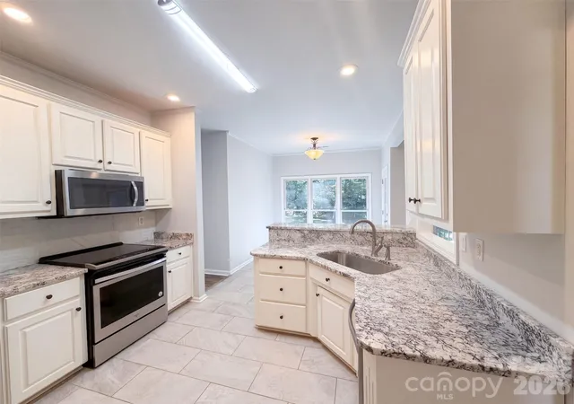 Photo 2 of Sale Pending at 143 Laurel Ridge Ct, Gastonia, NC 28056 | MLS# 4424996 | Listing updated on 2026-09-21