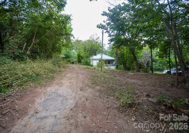 Photo 3 of Single family home for sale at 55 Blalock Ave, Asheville, NC 28803 | MLS# 4424998 | Listing updated on 2026-09-17