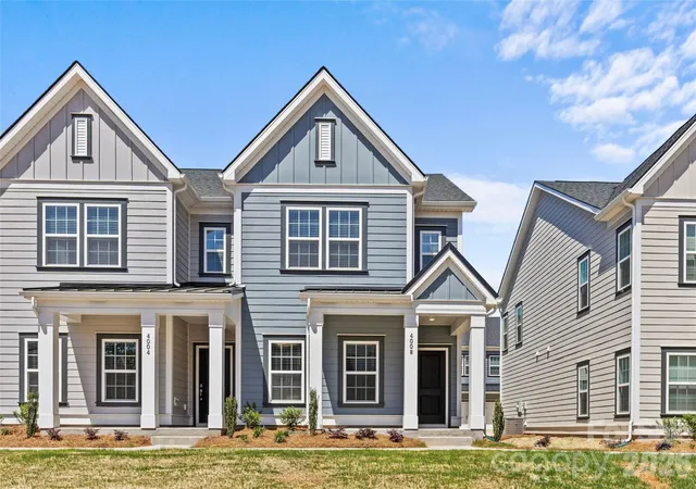 Photo 1 of Townhouse for sale at 4008 Crooked Spruce Ct, Matthews, NC 28105 | MLS# 4425000 | Listing updated on 2026-09-22