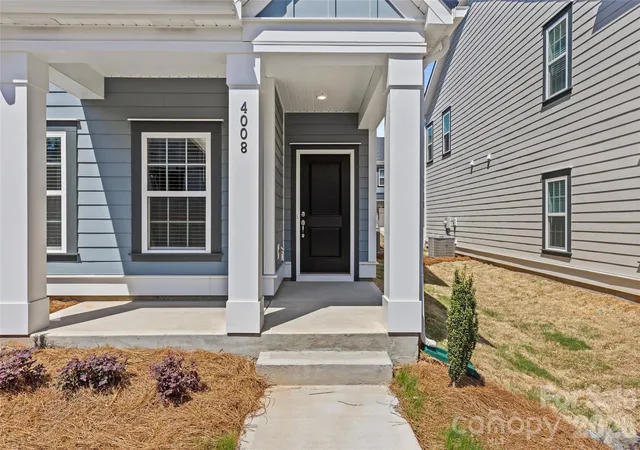 Photo 2 of Townhouse for sale at 4008 Crooked Spruce Ct, Matthews, NC 28105 | MLS# 4425000 | Listing updated on 2026-09-22