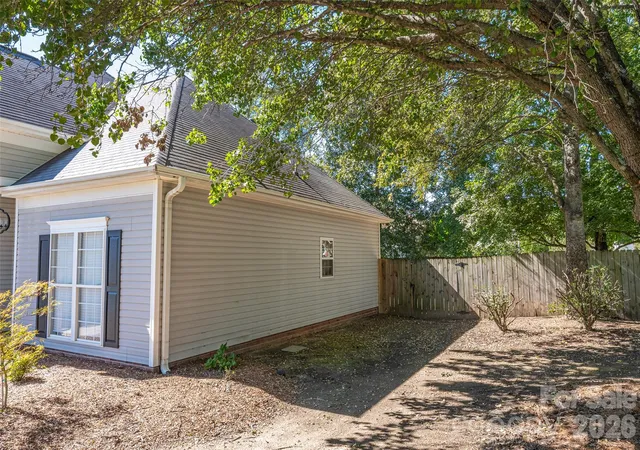 Photo 3 of Single family home for sale at 3109 Yates Ml Dr SW, Concord, NC 28027 | MLS# 4425009 | Listing updated on 2026-09-29