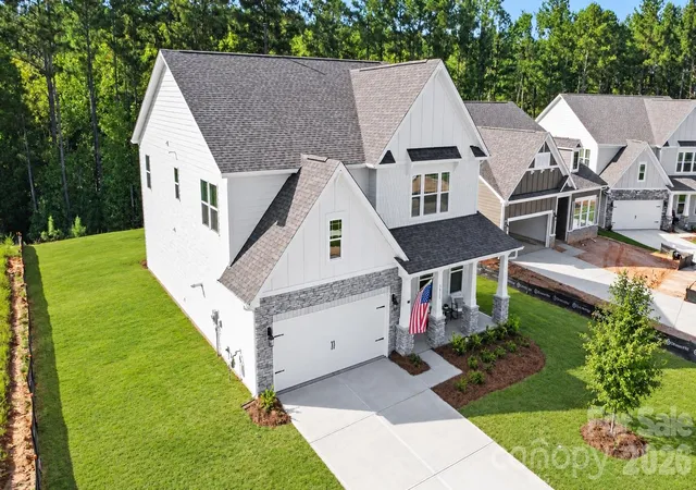 Photo 2 of Single family home for sale at 7513 Bainbridge Rd, Sherrills Ford, NC 28673 | MLS# 4425018 | Listing updated on 2026-10-04